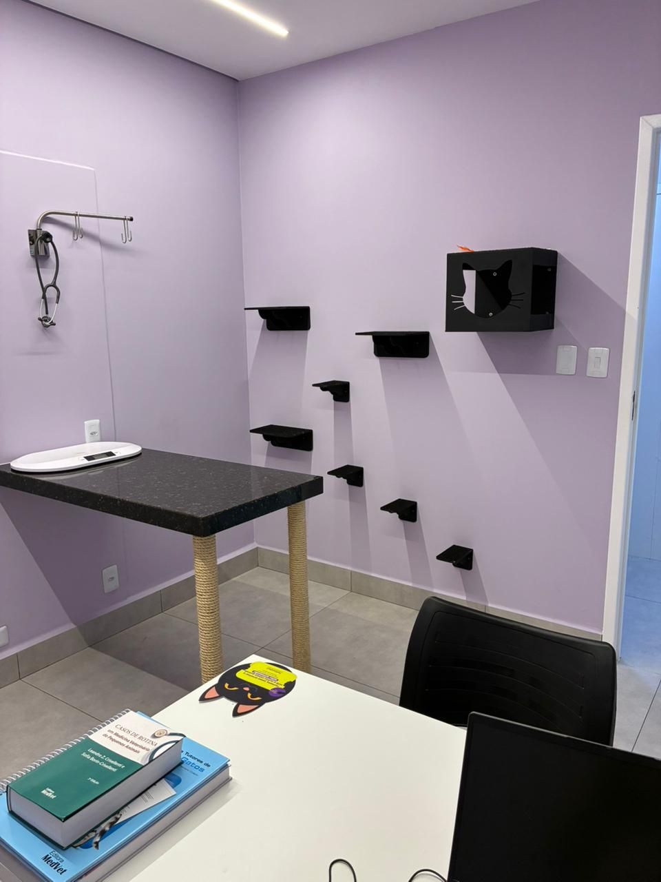 Sala de exames da Clínica Gatô Arapongas